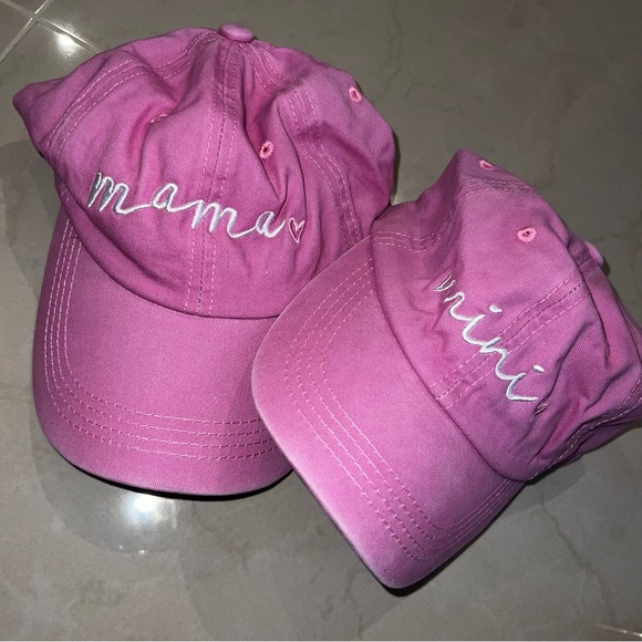 Matching Pink Baseball Caps Embroidered Mama & Mini - Picture 7 of 9